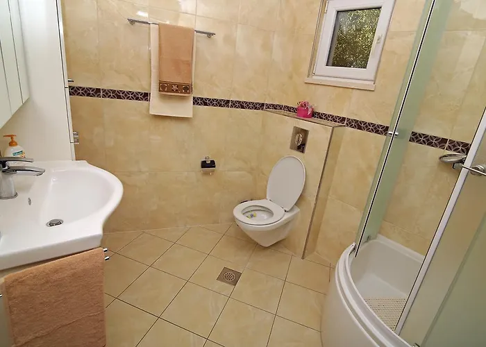 River Rose * Mokošica