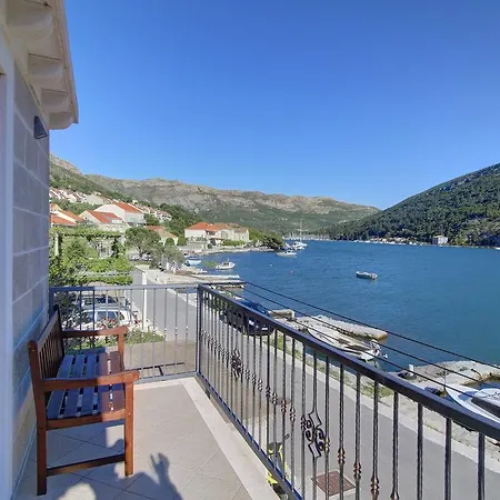 River Rose Apartment Mokošica