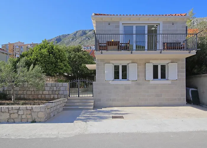 River Rose Mokošica